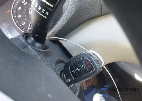 2017 Hyundai Tucson Se z USA, uszkodzony, nr VIN KM8J33A47HU263889